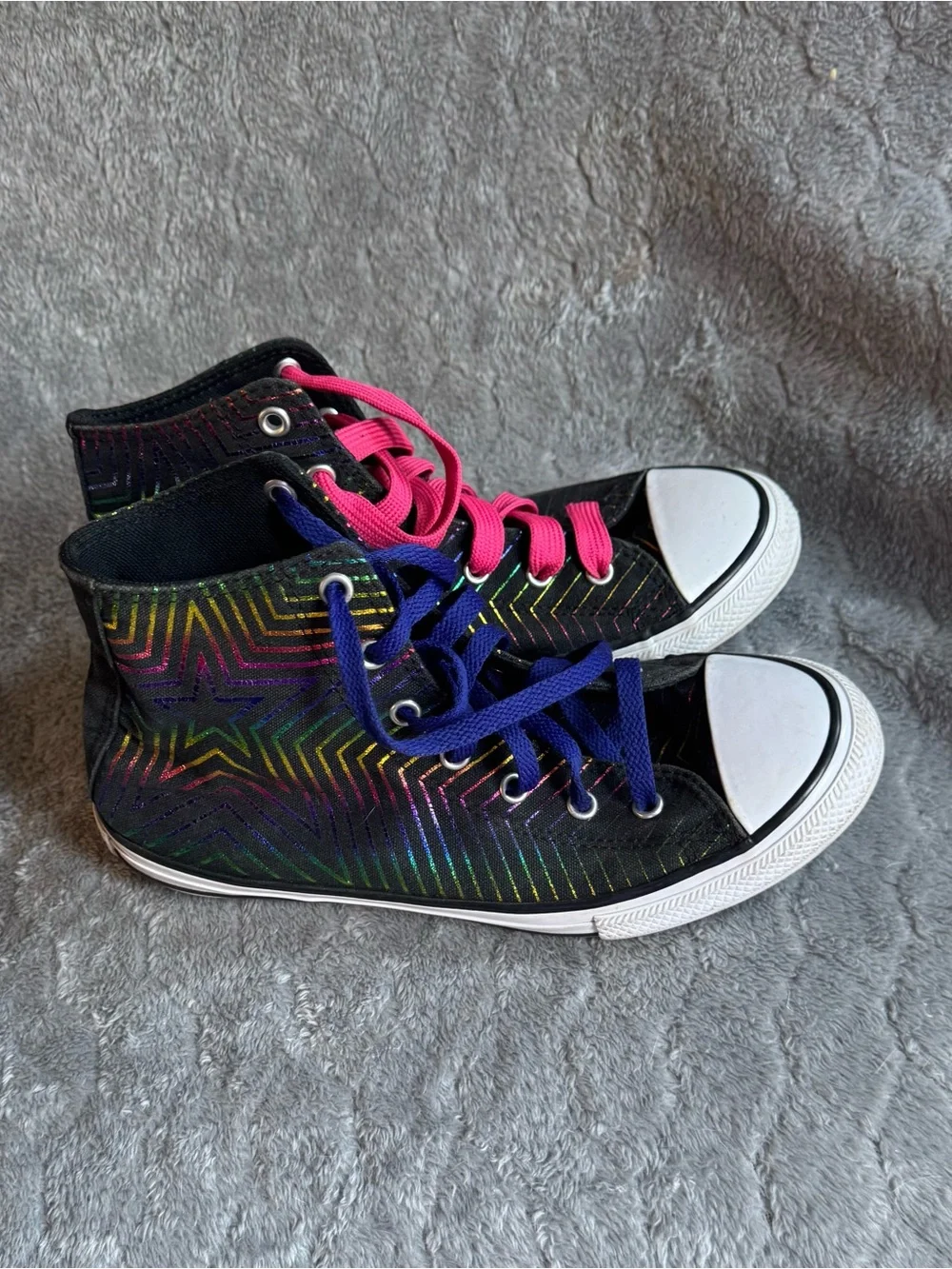 Kids Converse High-Top Canvas Sneakers in Black with Rainbow Star Pattern
